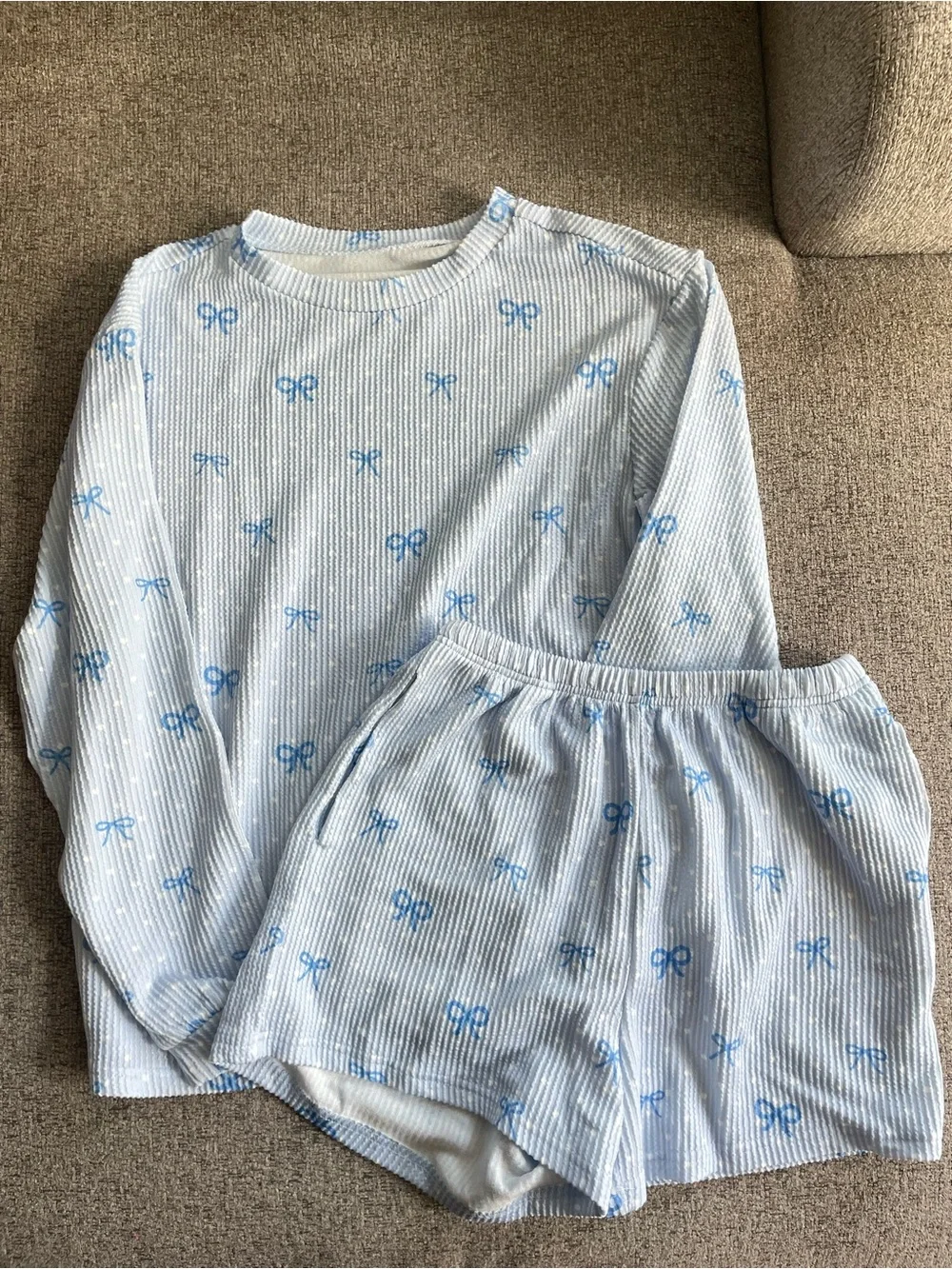 Amazon Women's Light Blue Ribbed Bow-Print Pajama Set